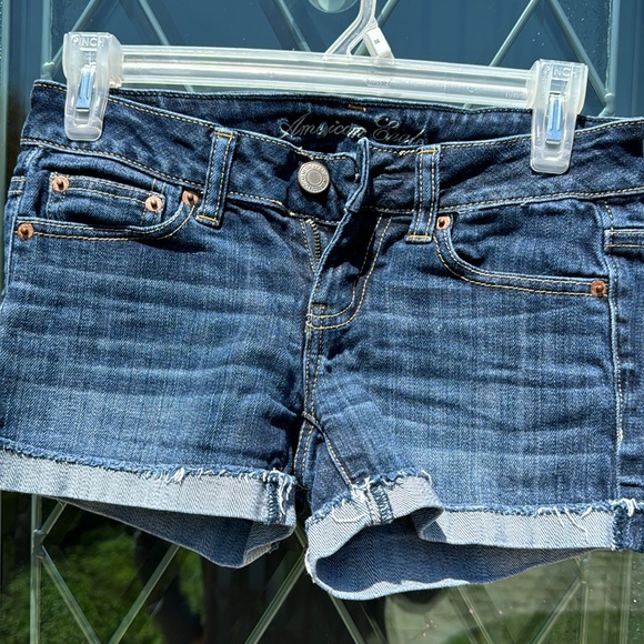 EUC American Eagle jeans shorts size 00 - Picture 1 of 4